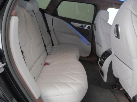 2025 BMW XM - photo 11
