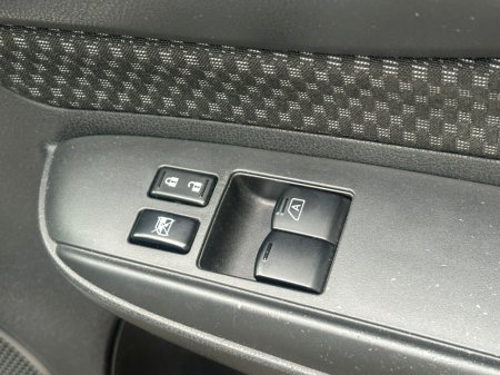 2016 Nissan Note - photo 11