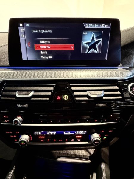 2018 BMW 5-Series - photo 13