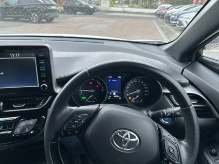 2023 Toyota C-HR - photo 9