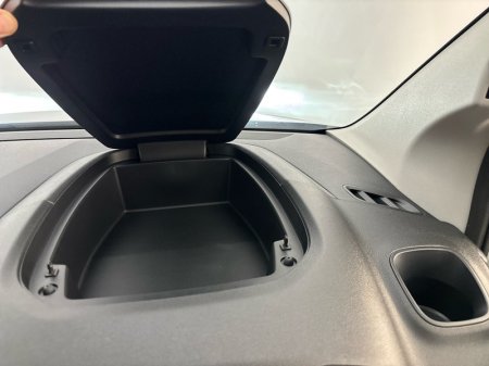 2026 Toyota Proace City - photo 19