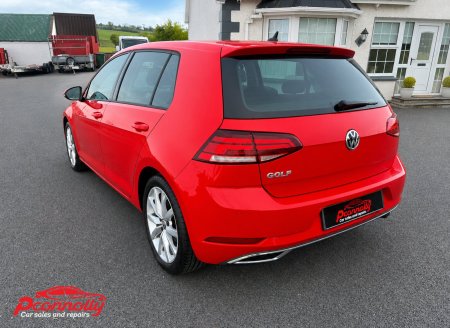 2020 Volkswagen Golf - photo 3