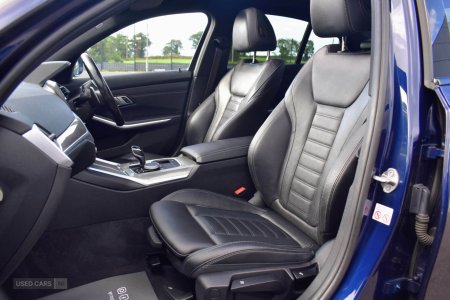 2022 BMW 3-Series - photo 11