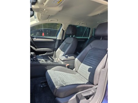 2017 Volkswagen Passat - photo 12