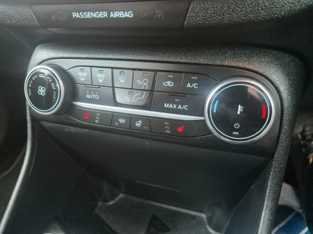 2023 Ford Fiesta - photo 18
