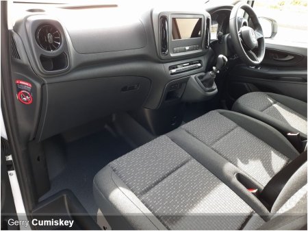 2026 Mercedes-Benz Vito - photo 2