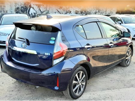 2018 Toyota Aqua - photo 6