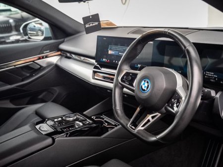 2024 BMW i5 - photo 12