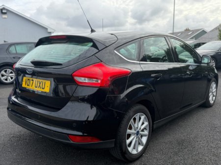 2017 Ford Focus - photo 6
