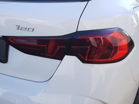 2026 BMW 1-Series - photo 18