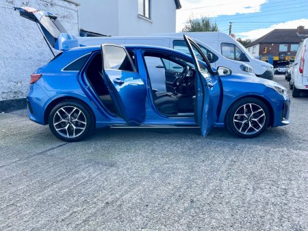2021 Kia Ceed - photo 3