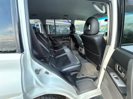 2006 Mitsubishi Pajero - photo 12