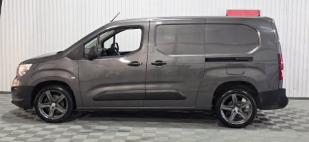 2022 Vauxhall Combo - photo 5