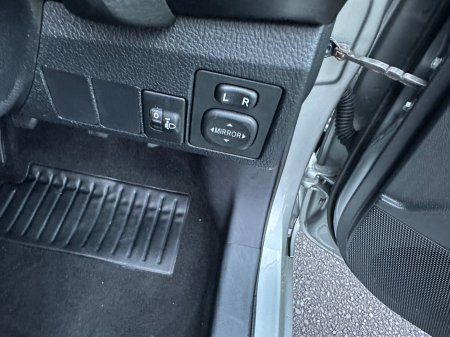 2015 Toyota Auris - photo 12
