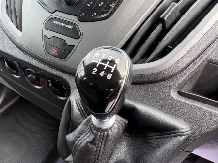 2018 Ford Transit - photo 13