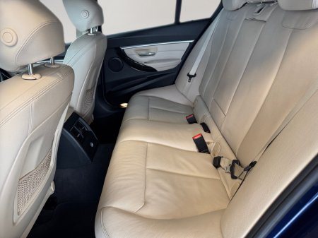 2016 BMW 3-Series - photo 16