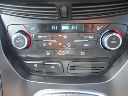 2018 Ford Kuga - photo 18