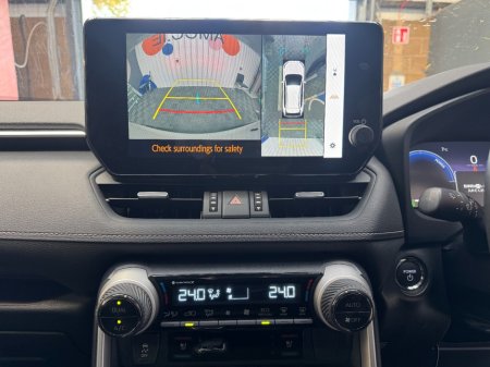 2024 Toyota RAV4 - photo 9