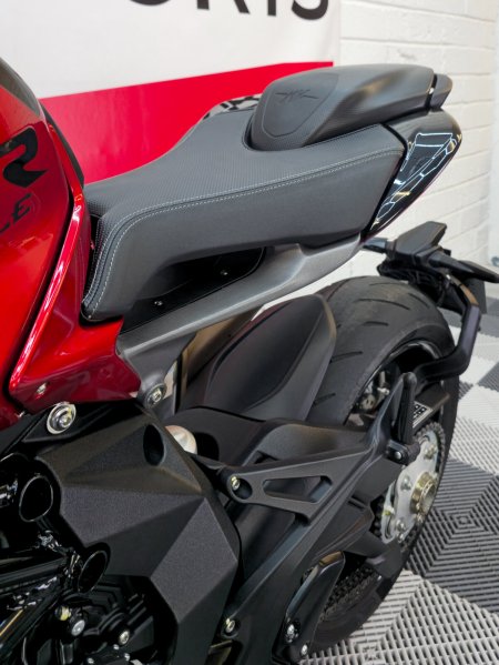 2024 MV AGUSTA Brutale - photo 51