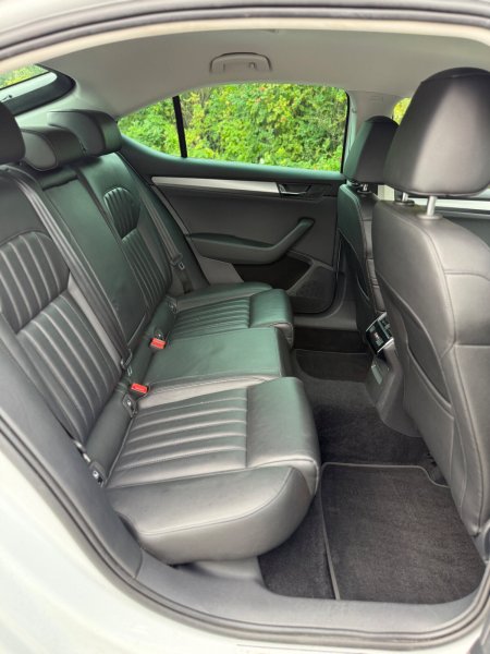 2018 Skoda Superb - photo 30