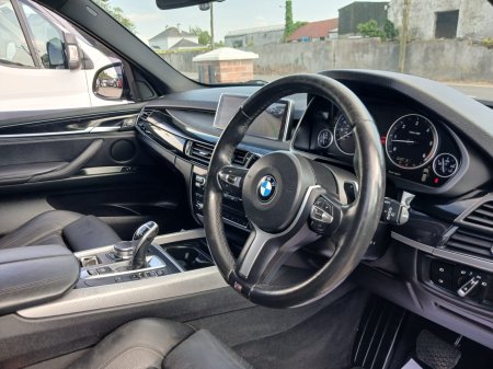 2017 BMW X5 - photo 12