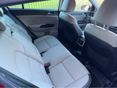 2021 Kia Sportage - photo 10