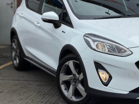 2019 Ford Fiesta - photo 21
