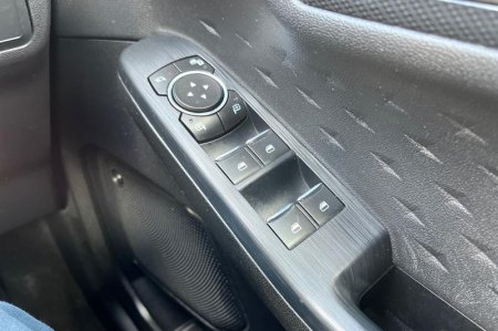 2020 Ford Kuga - photo 16