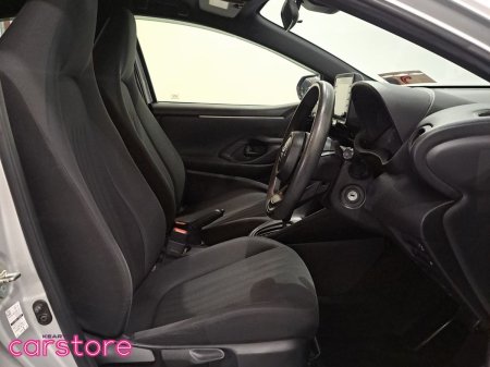 2021 Toyota Yaris - photo 12