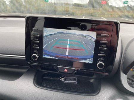 2022 Toyota Yaris - photo 11