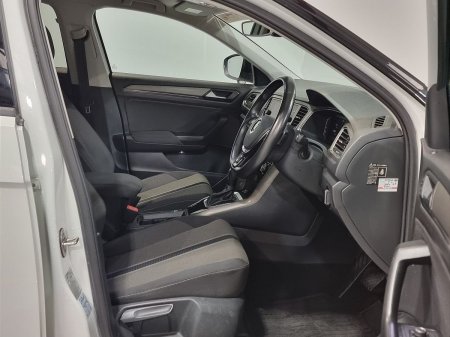 2021 Volkswagen T-Roc - photo 8