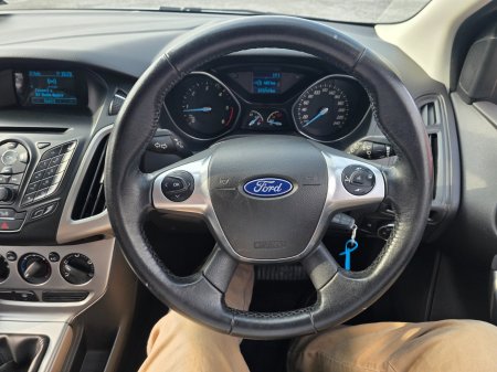 2014 Ford Focus - photo 9