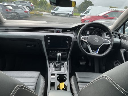 2022 Volkswagen Passat - photo 13