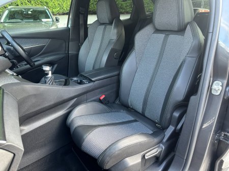 2021 Peugeot 3008 - photo 6