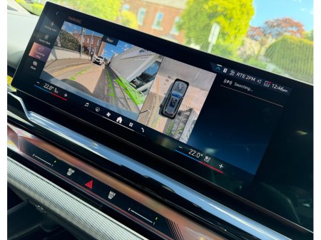 2025 BMW 5-Series - photo 29