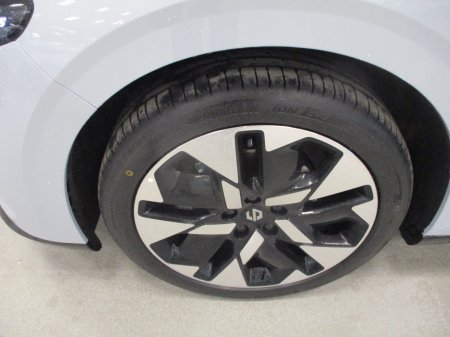 2026 Leapmotor B05 - photo 9
