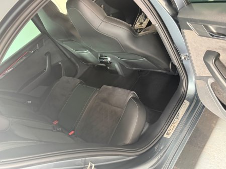 2019 Skoda Superb - photo 10