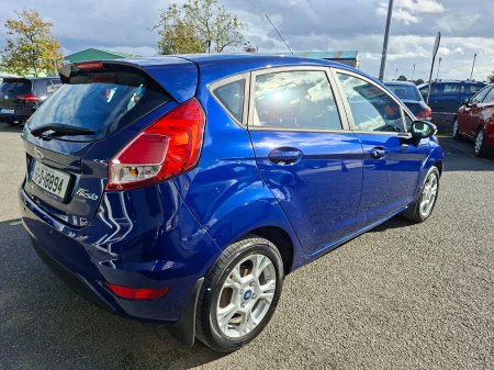 2016 Ford Fiesta - photo 8