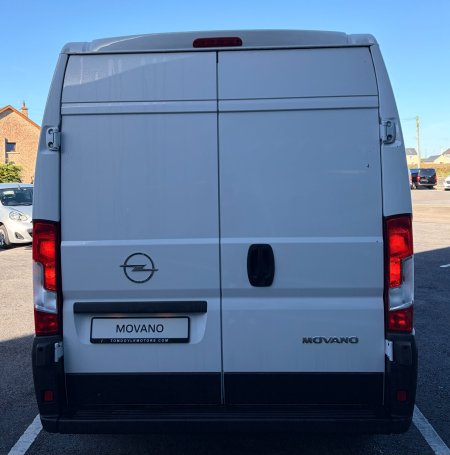 2027 Opel Movano - photo 4