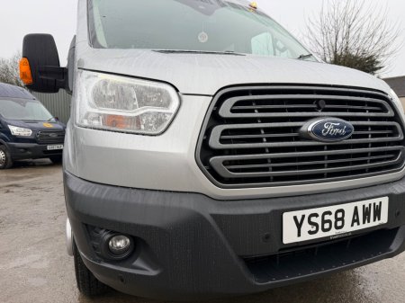 2018 Ford Transit - photo 11