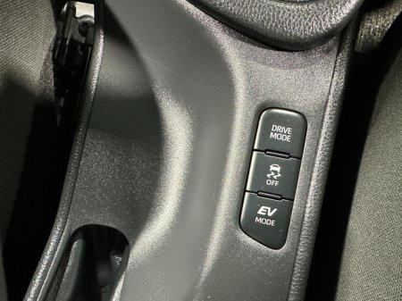 2023 Toyota Yaris - photo 21