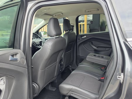2017 Ford Kuga - photo 12