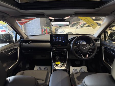 2025 Toyota RAV4 - photo 24