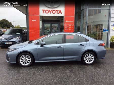 2023 Toyota Corolla - photo 2