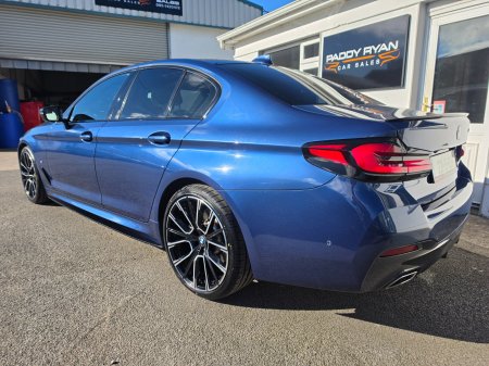 2022 BMW 5-Series - photo 6