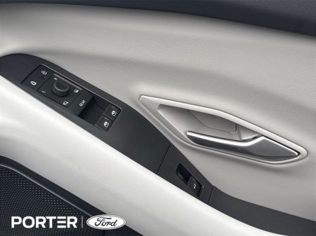 2026 Ford Capri - photo 20