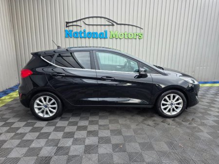 2019 Ford Fiesta - photo 2