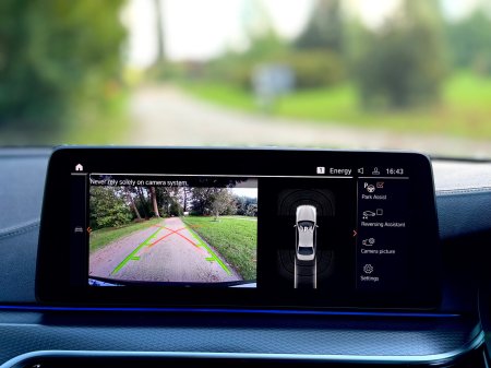 2021 BMW 5-Series - photo 37