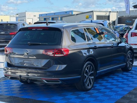 2022 Volkswagen Passat - photo 5