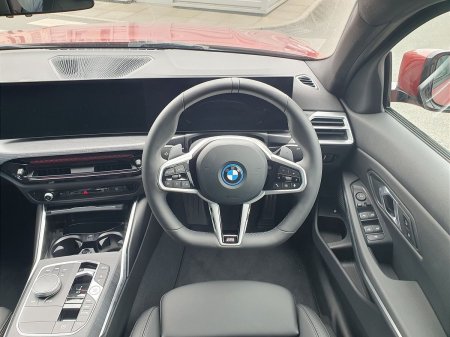 2026 BMW 3-Series - photo 5